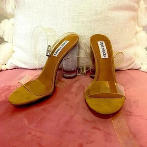 Nude clear acrylic Steve Madden heels size 5.5 new with tags